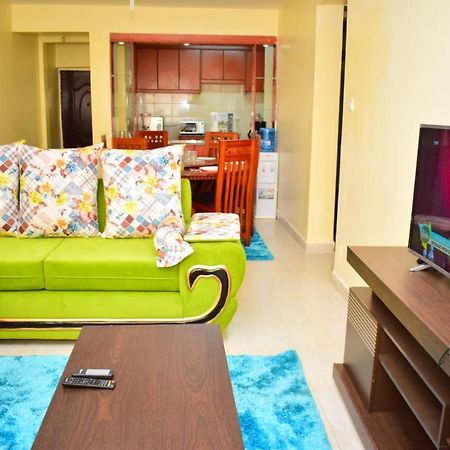 Great House Bnb Near Jkia Nairobi Bagian luar foto