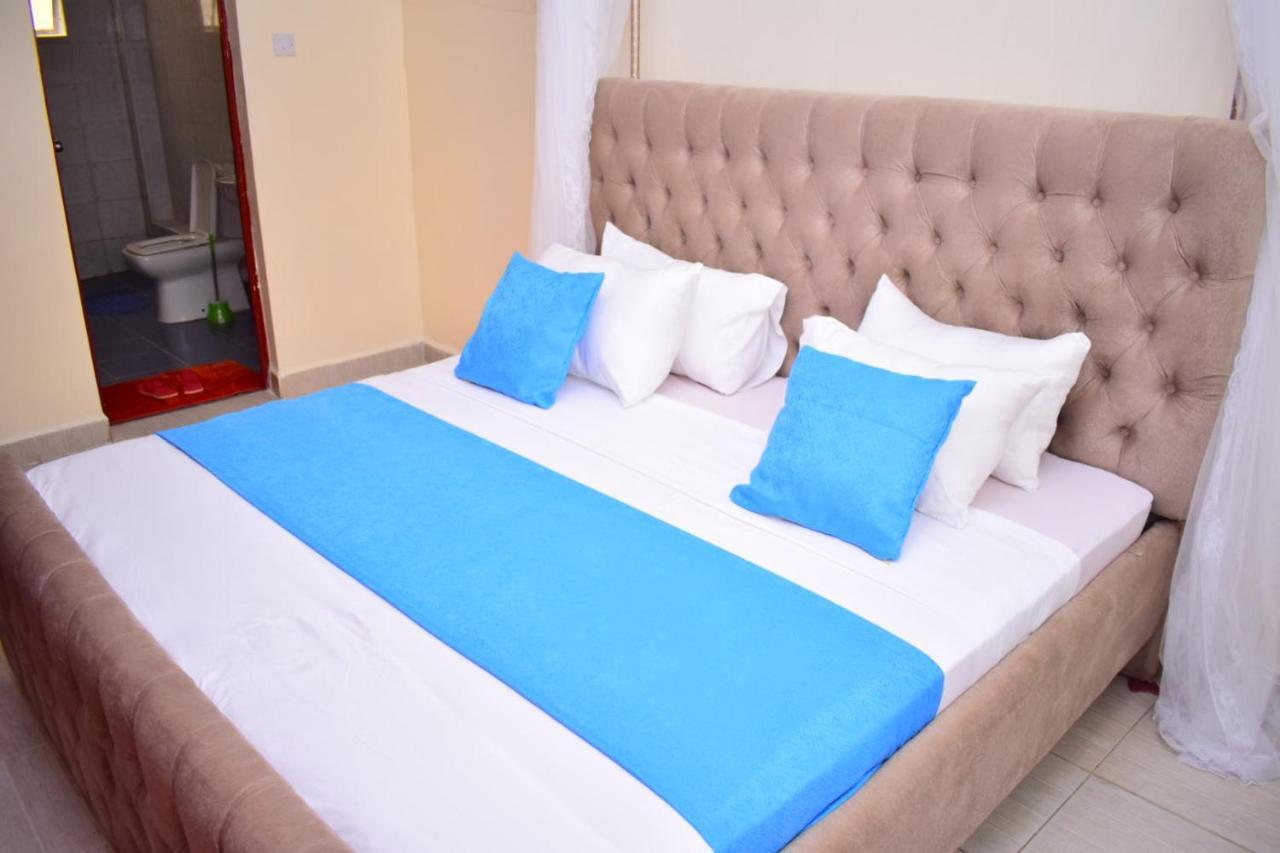 Great House Bnb Near Jkia Nairobi Bagian luar foto
