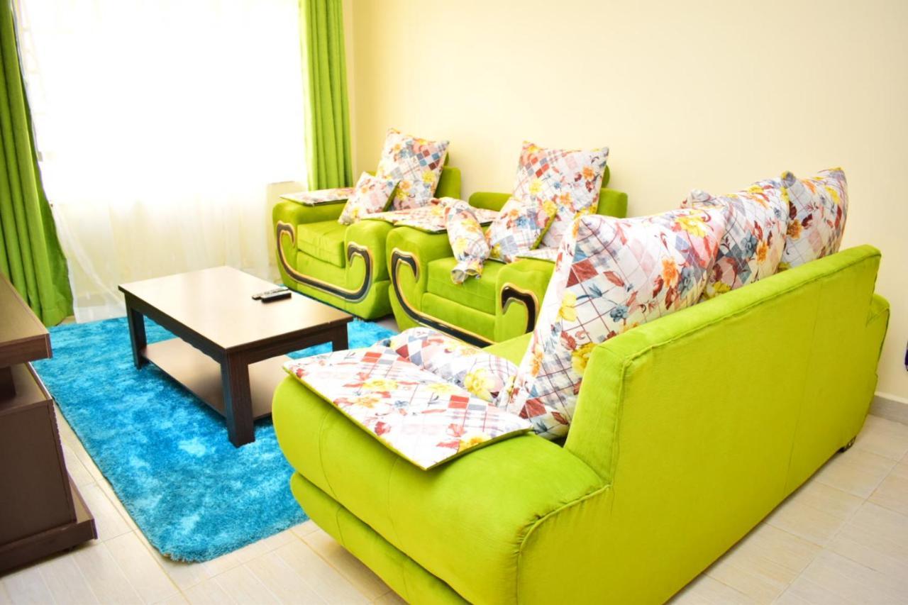 Great House Bnb Near Jkia Nairobi Bagian luar foto
