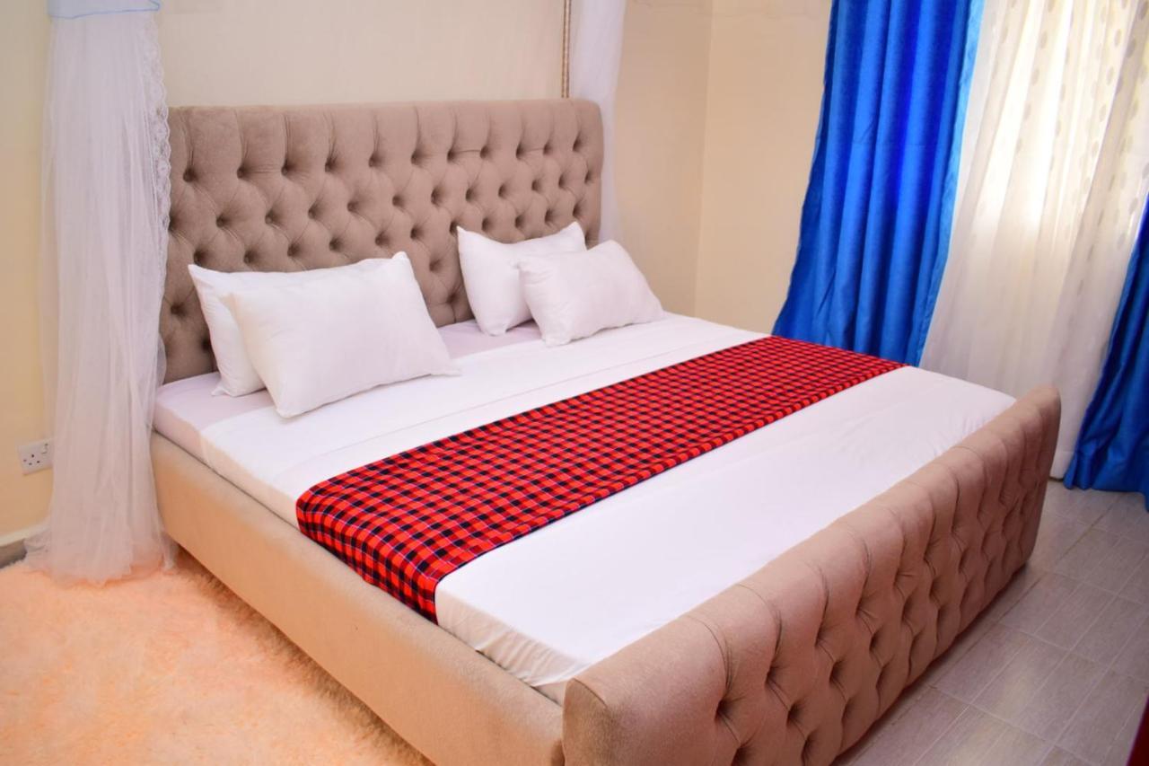Great House Bnb Near Jkia Nairobi Bagian luar foto