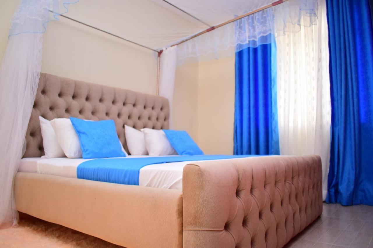 Great House Bnb Near Jkia Nairobi Bagian luar foto