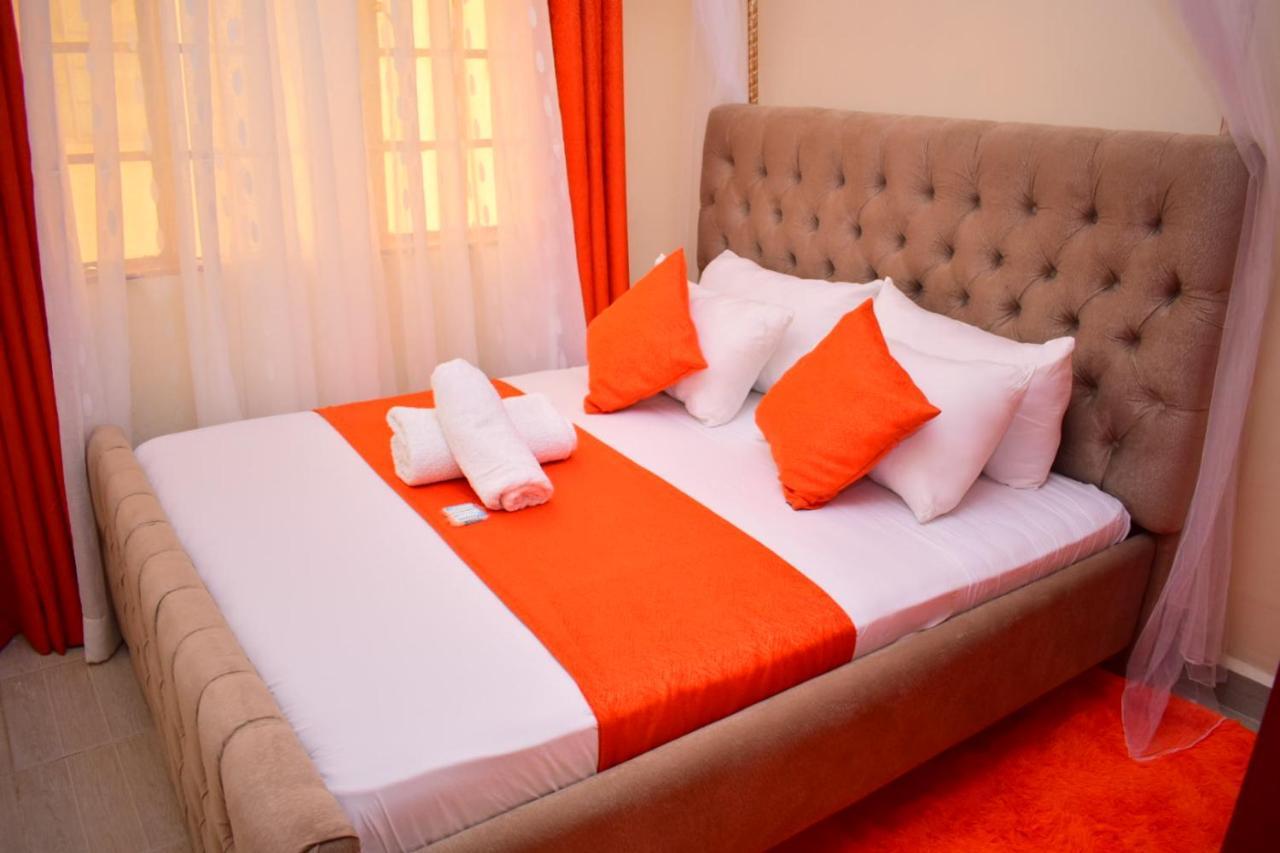 Great House Bnb Near Jkia Nairobi Bagian luar foto