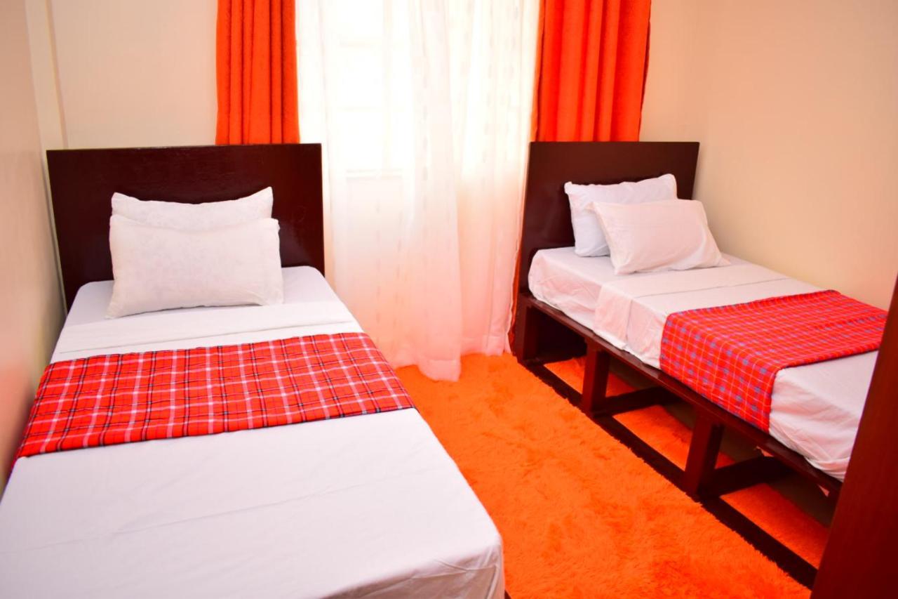 Great House Bnb Near Jkia Nairobi Bagian luar foto