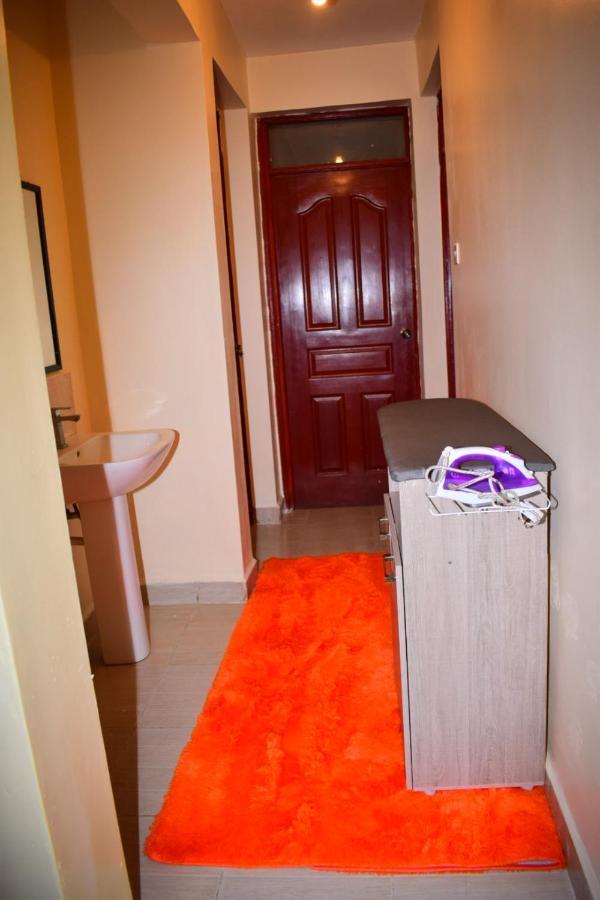 Great House Bnb Near Jkia Nairobi Bagian luar foto